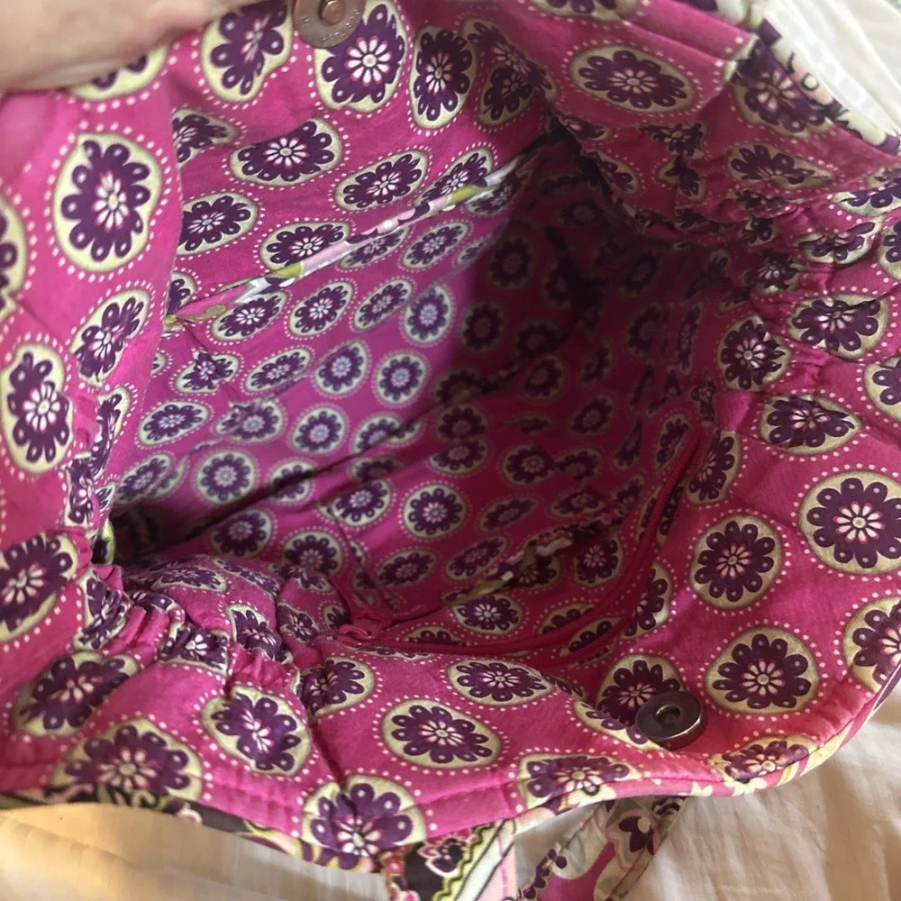 Vera Bradley Retired VERY BERRY PAISLEY Laura Shoulder Bag Pink & Purple